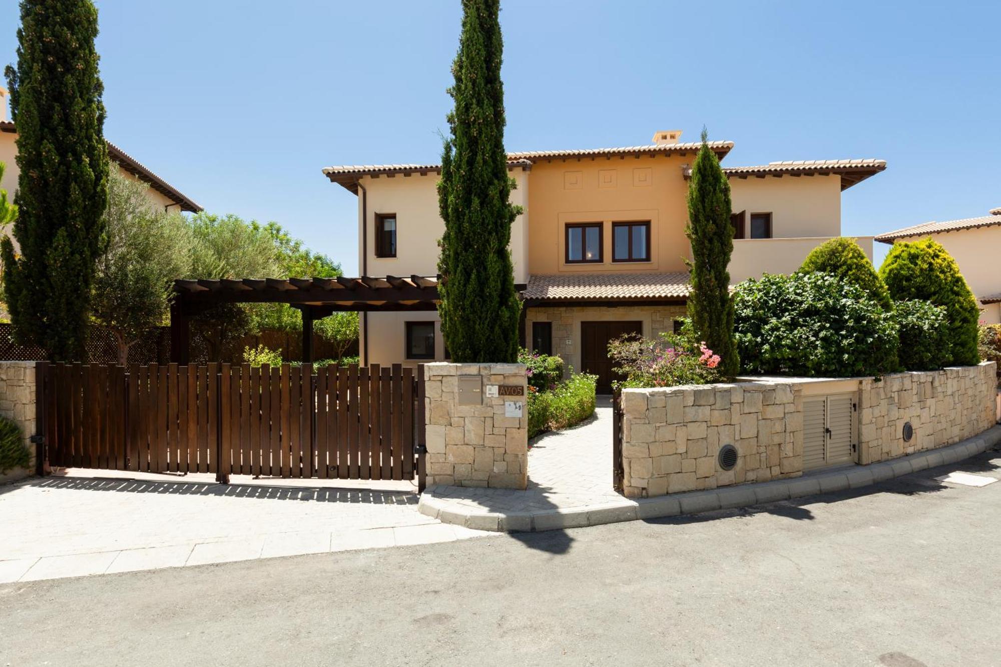 Aphrodite Hills Rentals - Junior Villas Куклия Экстерьер фото
